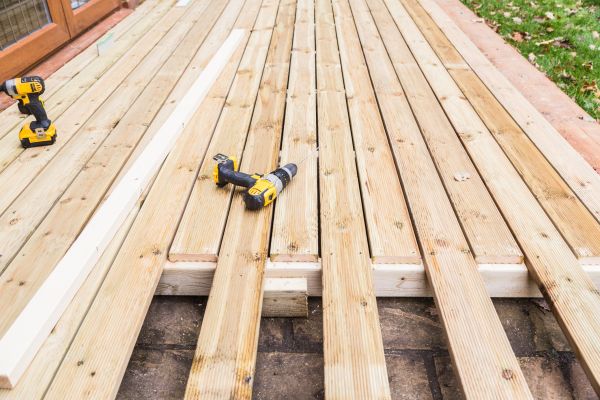 Cost of Damaged Deck Boards Repair in Citrus Heights