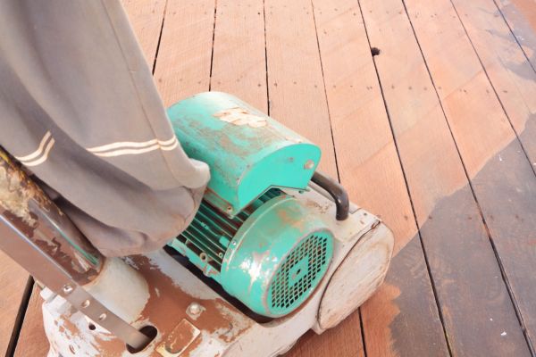 Cost of Cedar Deck Sanding in Citrus Heights